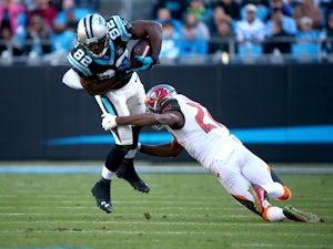 Panthers edge out Buccaneers