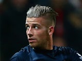 Toby Alderweireld of Southampton signals to the bench to be substituted against Arsenal on December 3, 2014