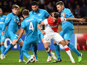 Monaco, Zenit level after tense first half