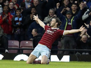 Carroll used instincts to net against Leicester