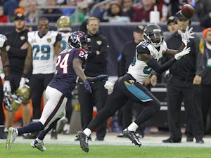 Texans' playoff hopes dashed despite win