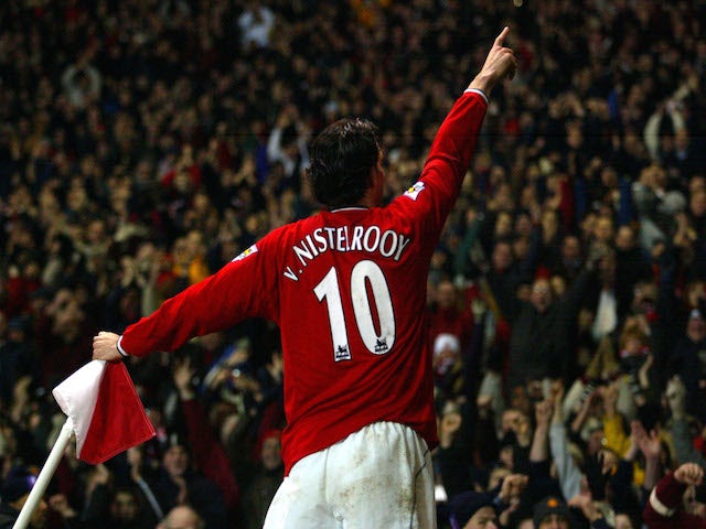 Ruud Van Nistelrooy celebrates scoring during the match between Manchester United and Southampton on December 22, 2001