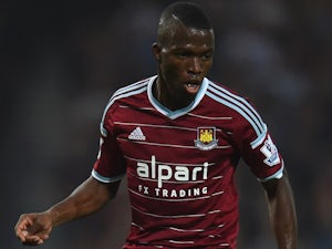 Enner Valencia heads West Ham in front