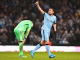 Frank Lampard of Manchester City celebrates his team's third goal during the Barclays Premier League match between Manchester City and Sunderland at Etihad Stadium on January 1, 2015