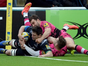 Hogg extends Newcastle stay