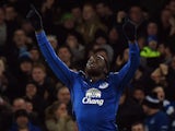 Everton's Belgian striker Romelu Lukaku celebrates scoring the equalising goal in added time during the English FA Cup Third Round football match against West Ham United on January 6, 2015