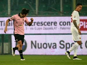 Palermo: 'Dybala not joining Arsenal, United'