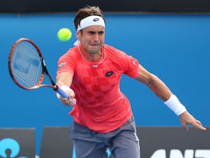 Ferrer fights back to beat Bellucci