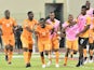 Ivory Coast's midfielder Max-Alain Gradel is congratulated by teammates after scoring a goal during the 2015 African Cup of Nations group D football match between Ivory Coast and Mali in Malabo on January 24, 2015