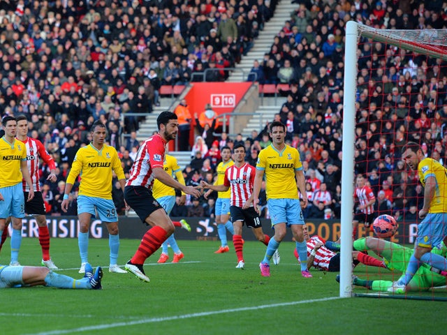 Southampton's Italian striker Graziano Pelle scores the opening goal of the FA Cup fourth round football match between Southampton and Crystal Palace at St Mary's Stadium in Southampton, southern England, on January 24, 2015