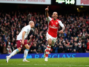 Walcott delighted with Arsenal performance