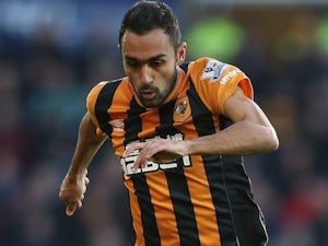 Half-Time Report: Ahmed Elmohamady heads Hull in front