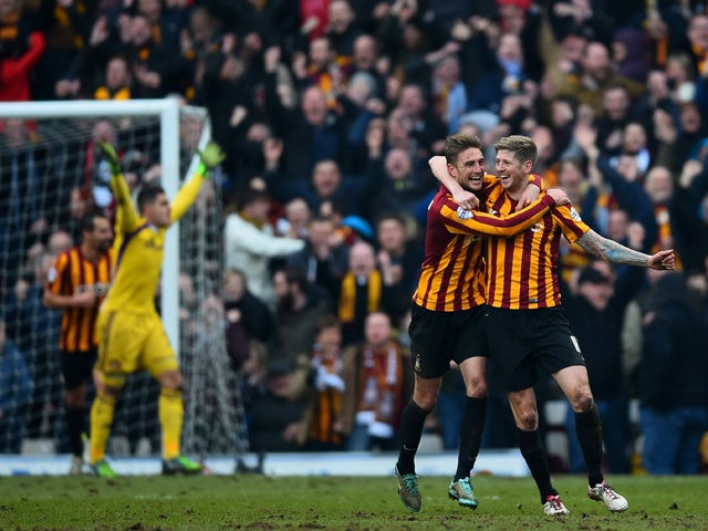  Vito Mannone of Sunderland appeals to the assistant referee as Jon Stead of Bradford celebrates scoring his team's second goal during the FA Cup Fifth Round match between Bradford City and Sunderland at Coral Windows Stadium, Valley Parade on February 15