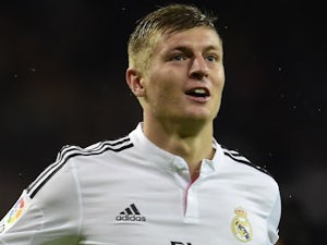 Kroos trains with Real Madrid