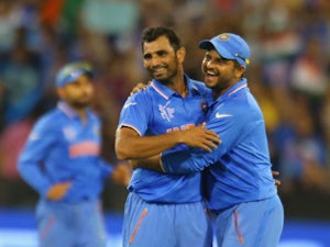 India ease into World Cup semi-finals