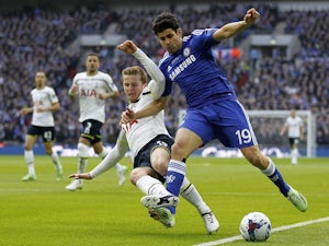 Tottenham Hotspur's English defender Eric Dier (L) vies with Chelsea's Brazilian-born Spanish striker Diego Costa during the English League Cup Final football match on March 1, 2015