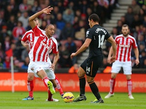 Crouch heads Stoke to victory over Hull