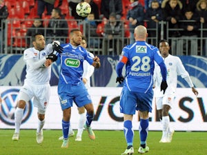 Auxerre advance to Coupe de France semis