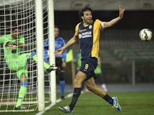 Toni brace guides Hellas Verona to victory