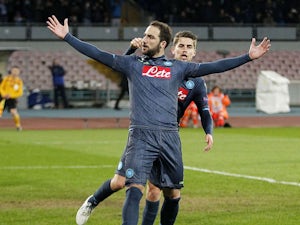 Half-Time Report: Higuain brace gives Napoli lead