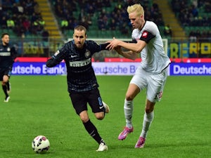 Inter held at home by Cesena