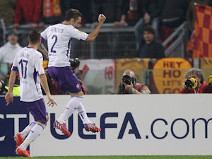 Fiorentina cruise to victory at Roma