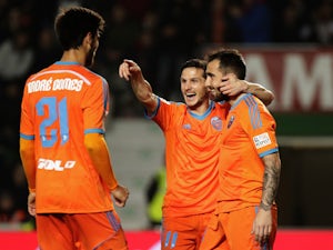 Valencia clasp top-four spot with Elche rout
