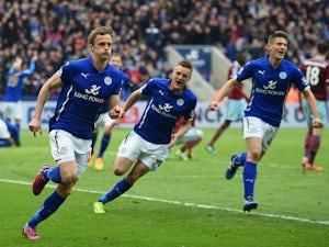 King saves Leicester with late winner