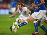 Harry Kane of England is challenged by Andrea Ranocchia of Italy during the international friendly match between Italy and England at the Juventus Arena on March 31, 2015