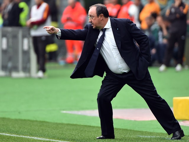Napoli's coach from Spain Rafael Benitez reacts during the Italian Serie A football match between AS Roma and Napoli on April 4, 2015