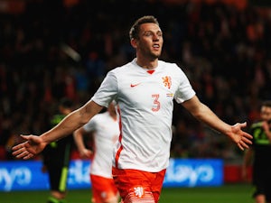Spain fall to Netherlands defeat