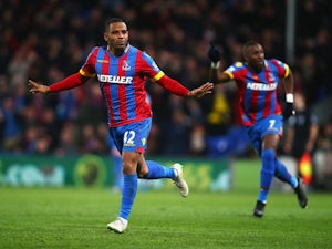 Jason Puncheon of Crystal Palace celebrates scoring his team's second goal during the Barclays Premier League match between Crystal Palace and Manchester City at Selhurst Park on April 6, 2015