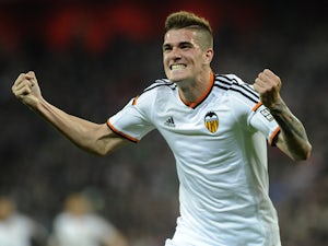 Valencia youngster joins Racing on loan