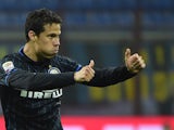 Inter Milan's midfielder from Brazil Hernanes celebrates after scoring during the Italian Serie A football match Inter Milan vs Roma on April 25, 2015