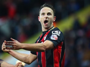 Bournemouth hold on to see off Leicester