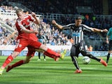 Ayoze Perez of Newcastle United scores during the Barclays Premier League match between Newcastle United and West Bromwich Albion at St James' Park on May 9, 2015