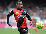 Guingamp's French midfielder Claudio Beauvue runs with the ball during the French L1 football match between Guingamp and Lille on March 8, 2015