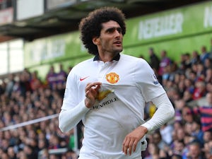 Fowler: 'Fellaini should play up front'
