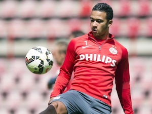 Memphis Depay during an Eindhoven training session on May 8, 2015