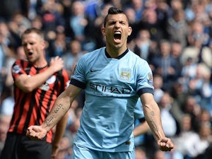 Sergio Aguero celebrates scoring for Manchester City on May 10, 2015