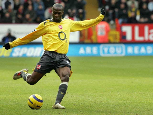 Arsenal's Lauren shoots for a goal during their premiership match against Charlton at Charlton's grounds, 26 December 2005