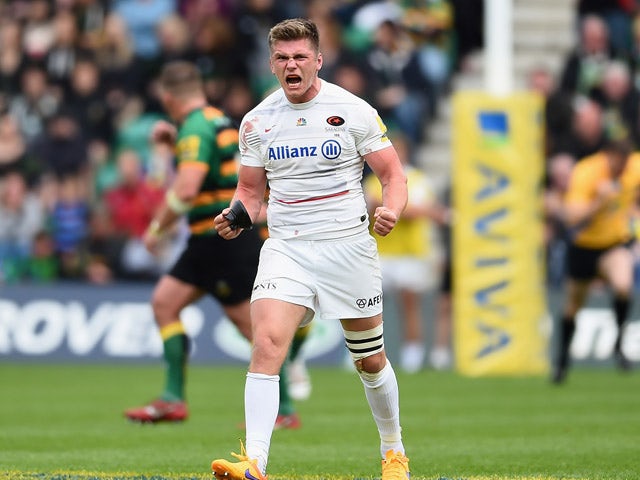 Owen Farrell of Sarasens celebreate scoring a late penalty during the Aviva Premiership Play Off Semi Final between Northampton Saints and Saracens at Franklin's Gardens on May 23, 2015