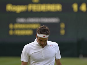 Roger Federer eases beyond Damin Dzumhur