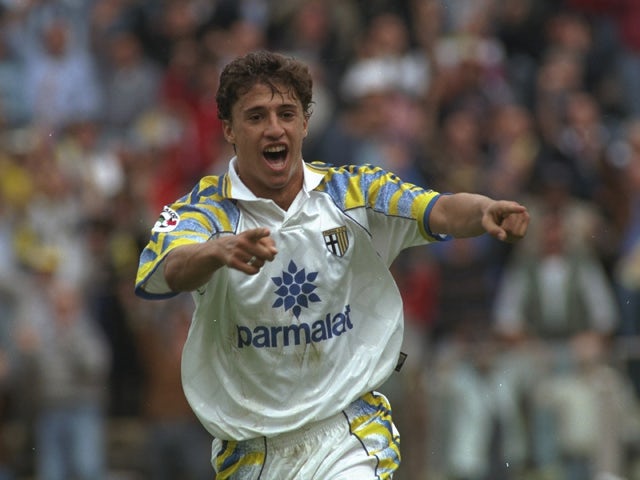 Hernan Crespo of Parma celebrates a goal during the Serie A match against Vicenza at the Stadio Tardini in Parma, Italy