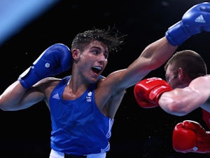 Kelly eases through welterweight clash in Rio
