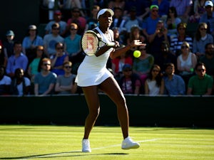 Venus battles through to Wimbledon second round