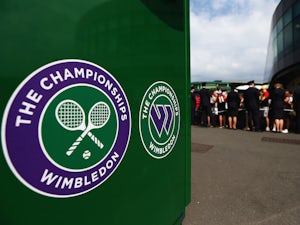 Thiem ousts Mayer at Wimbledon