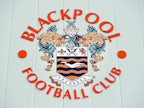 Blackpool loan goalkeeper Dean Lyness from Burton Albion