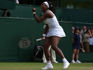 Serena Williams sets up Sharapova semi