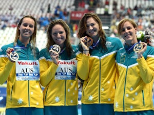 Australia win women's 4x100m freestyle gold